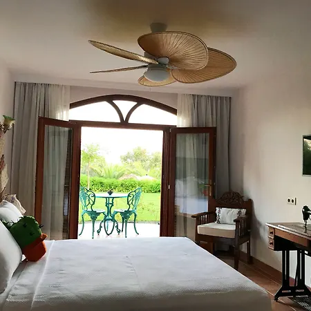 住宿加早餐酒店 Taraca Romantik (adults Only) 阿拉恰特