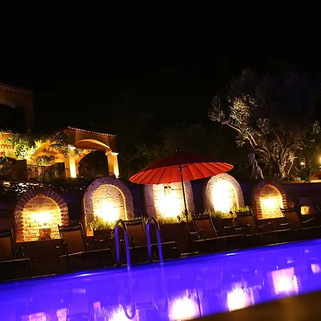 فندق مبيت وإفطار Taraca Romantik (adults Only)