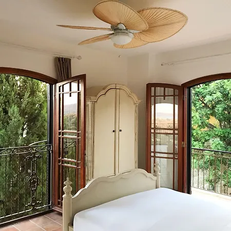 Bed & Breakfast Taraca Romantik (adults Only) Alacati